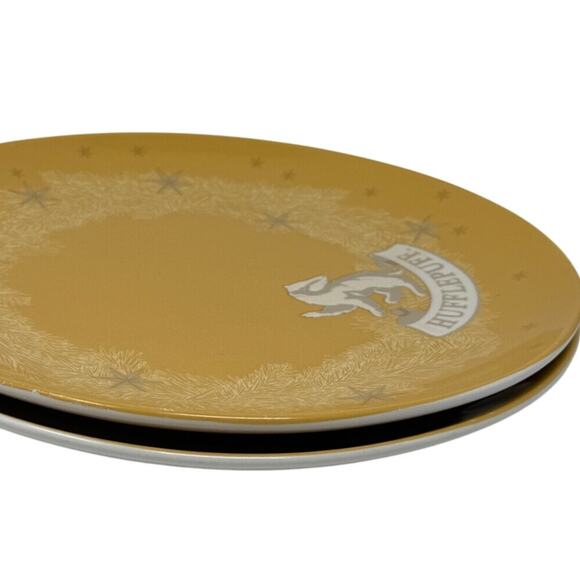 Harry Potter 10" Dinner Plate (set of 2) Yellow Ceramic HUFFLEPUFF - Picture 5 of 5